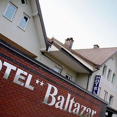 Hotel Baltazar Pułtusk Luaran gambar