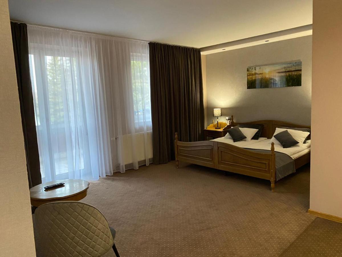 Hotel Baltazar Pułtusk Luaran gambar